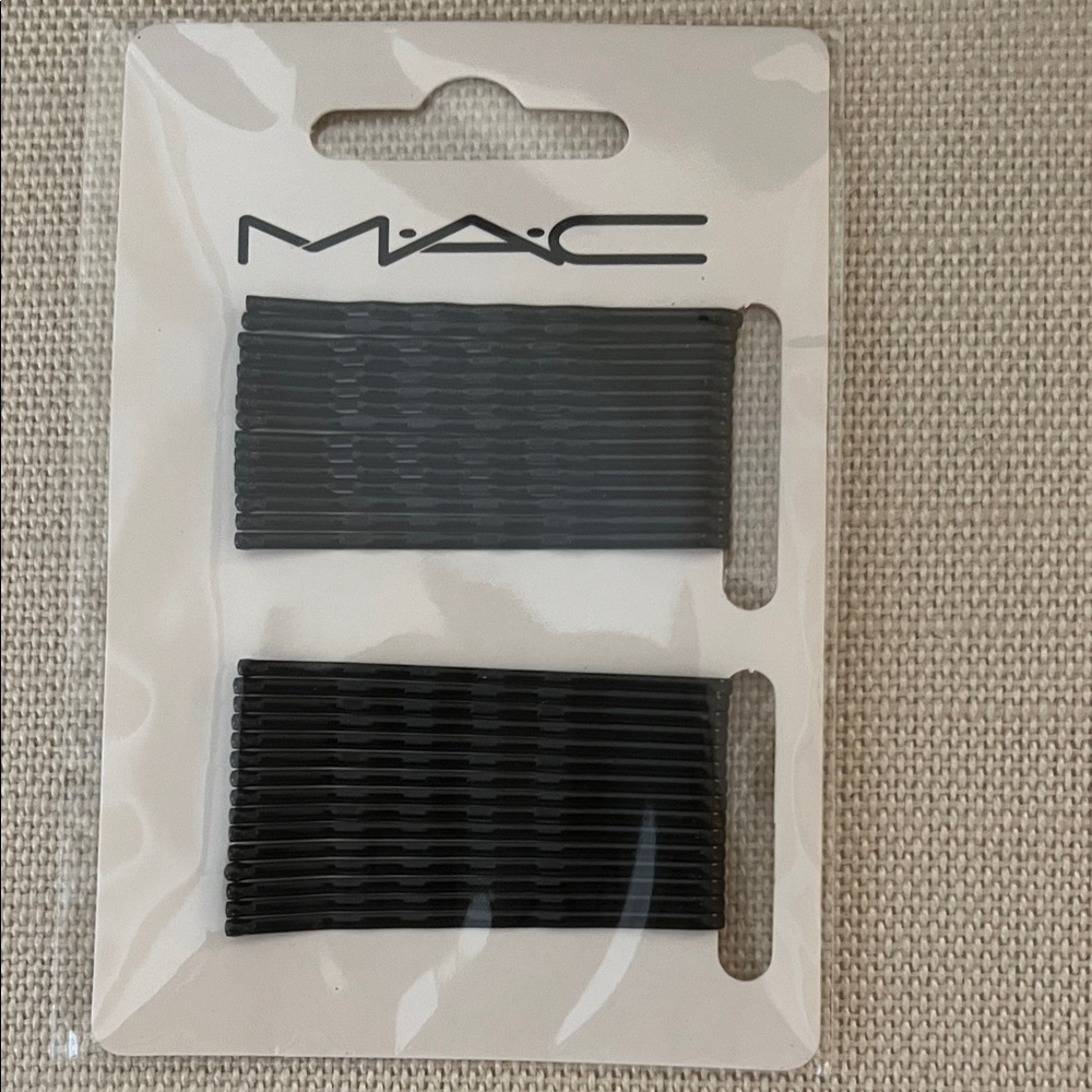 MAC Hair Accessory Set - Picture 2 of 5